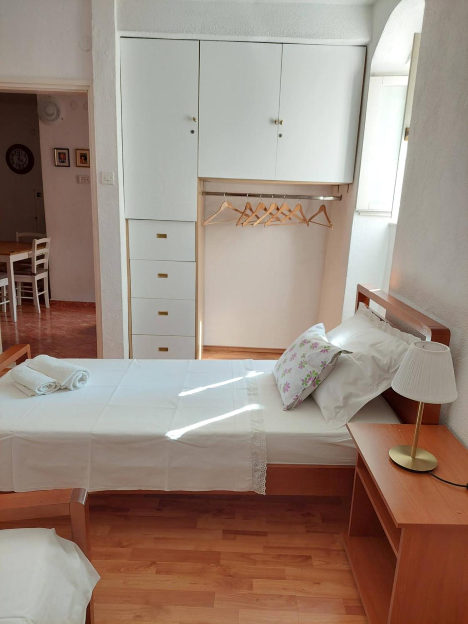 Apartment In Vis Historic Center - Mikula, Ljubica, Toma Exteriör bild