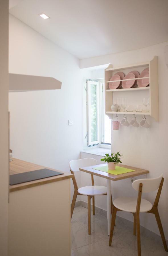 Apartment In Vis Historic Center - Mikula, Ljubica, Toma Exteriör bild