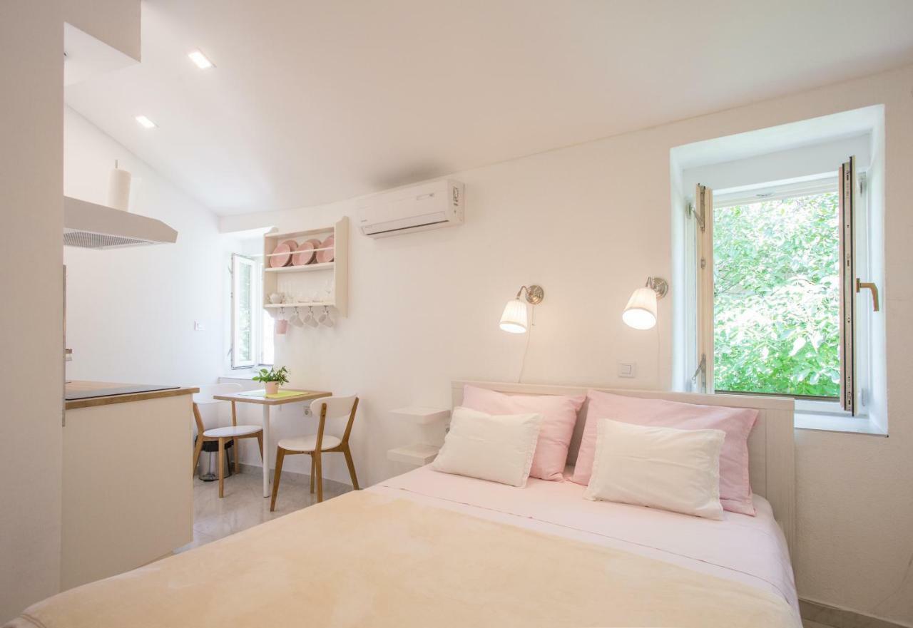 Apartment In Vis Historic Center - Mikula, Ljubica, Toma Exteriör bild